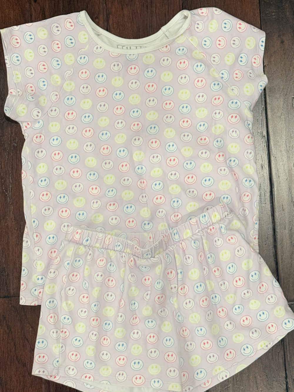 Kids Short Sleeve Pajama Set with Pastel Smiley Print - Pink
